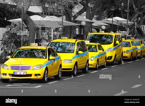 Cabs Hi Res Stock Photography And Images Alamy