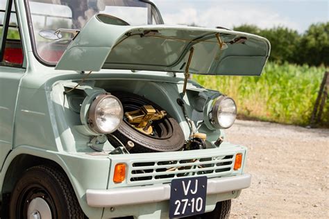 honda   mid engined truck    rpm redline