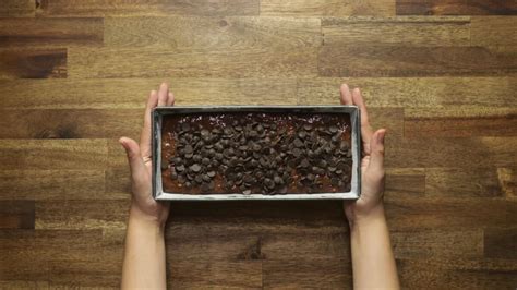 Cómo hacer pan de plátano y chocolate Comedera Recetas tips y