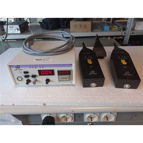 Em Test Esd30 P30 And P18 Electrostatic Discharge Simulator