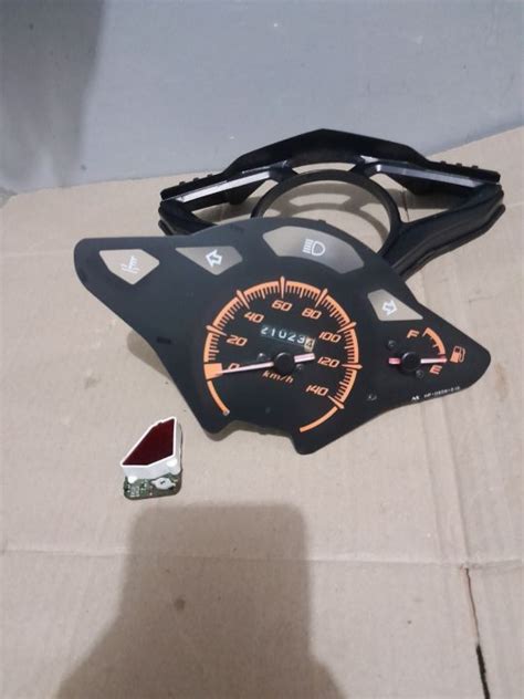 Mesin Speedometer Spidometer Kilometer Vario Techno Karbu Original