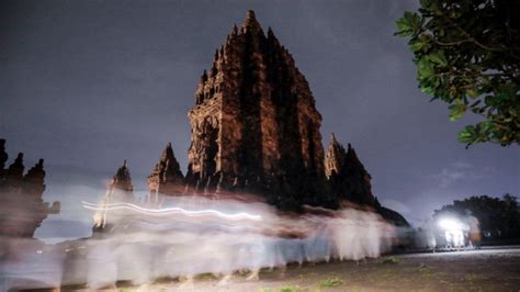 Pertama Dalam Sejarah Candi Prambanan Jadi Tempat Upacara Hari Suci