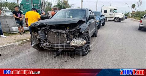 Hoy Tamaulipas Tamaulipas Conductora Imprudente Provoca Accidente En