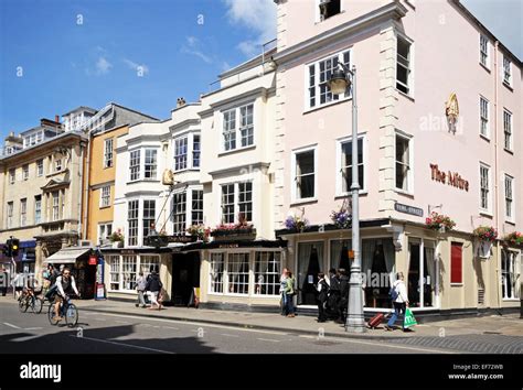 The Mitre Pub Along High Street Oxford Oxfordshire England Uk