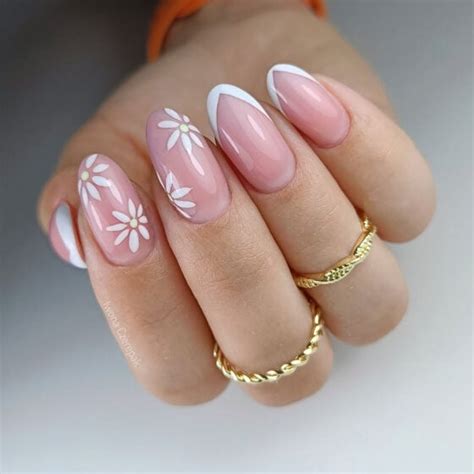 47 Elegant Nude Nail Designs To Try In 2025 Zohna