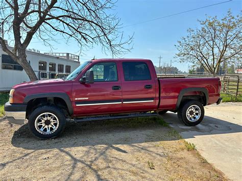 2008 Chevrolet 2500 Crew Cab · Short Bed - Cars & Trucks - Fresno