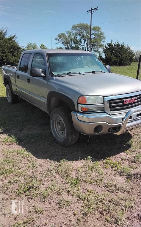 2003 Gmc Sierra 2500 Auctions Equipmentfacts