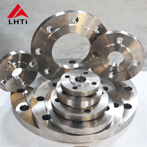 EN1092 1 JIS B2220 Titanium Threaded Flange ASME B16 5