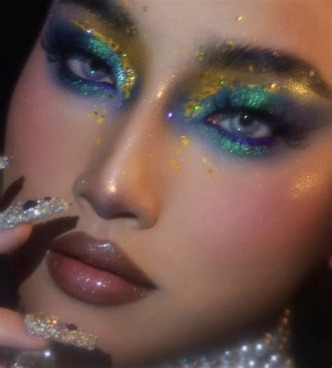 Pin By Yeshua Visuals On Makeup Colorful Makeup Fantasy Makeup