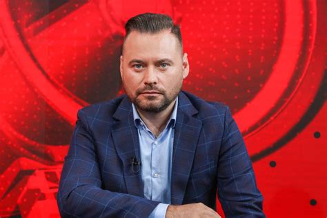 Krzysztof Stanowski zamienił Kanał Sportowy na Kanał Zero Tyle zarabia