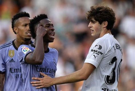 La federación española anula la tarjeta roja a Vinicius Jr del Real Madrid