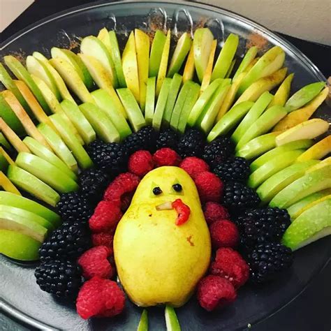 16 Turkey Fruit Tray Ideas For Thanksgiving Munchkins Planet