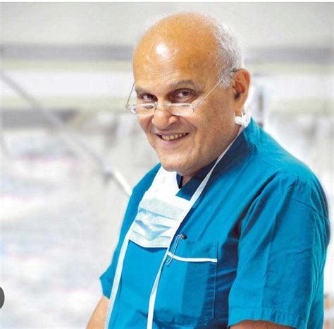 Doctor Magdy Yacoub The Scientist Succeeded In Writing By