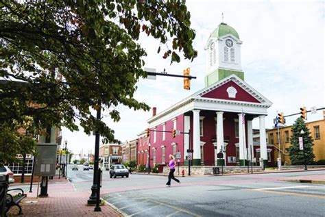 Things To Do Charles Town West Virginia Carriage Inn Bed And Breakfast