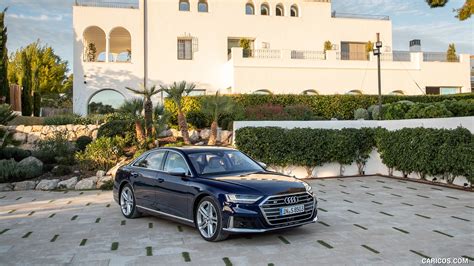 Audi S8 2020my Color Navarra Blue Front Three Quarter