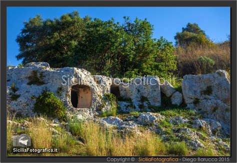 Siracusa Sortino Archeologia Pantalica Necropoli Di Filiporto