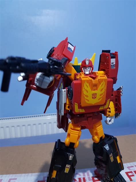 Power Of The Primes Leader Class Rodimus Prime Hot Rod Tfw The Boards