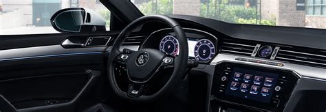 Explore the 2019 Volkswagen Arteon | VW Dealer in Miami