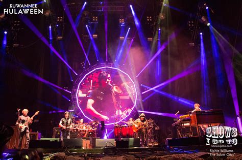 Watch The String Cheese Incident At Suwannee Hulaween Saturday