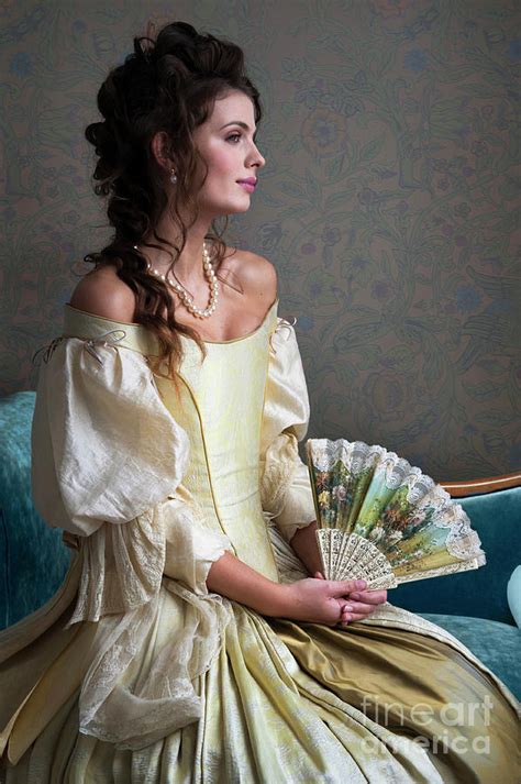 Beautiful Georgian Woman In Period Dress Photograph By Lee Avison Pixels