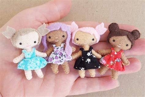 Tiny Dolls Delilah Iris Felt Crafts