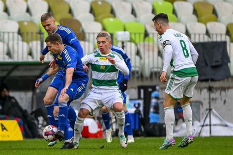 Lechia Gdańsk gra ostatni mecz u siebie w tym roku Wygrana z Chrobrym