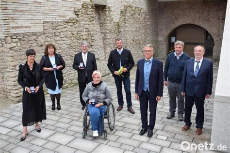 Medaillen F R Ehemalige Stadtr Te In Tirschenreuth Onetz