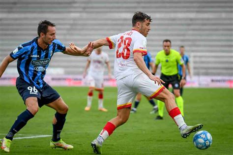 Reggiana Bari E Sudtirol Catanzaro Serie B Formazioni Pronostici