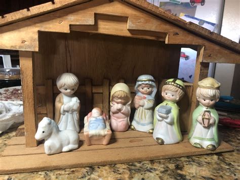 Vintage Porcelain Nativity Set With Wooden Music Box Stable - Etsy