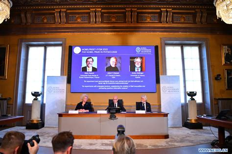 Trois Scientifiques Partagent Le Prix Nobel De Physique 2022 Xinhua