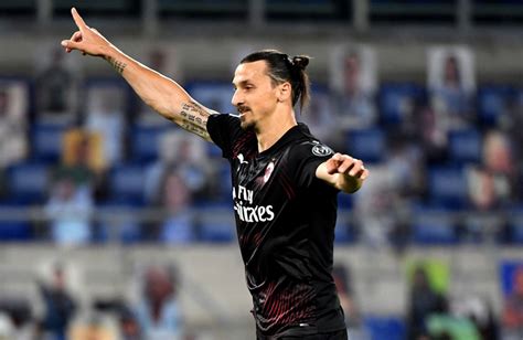 Se Va Zlatan Ibrahimovic Se Retira Del Futbol V Deo Dailymotion