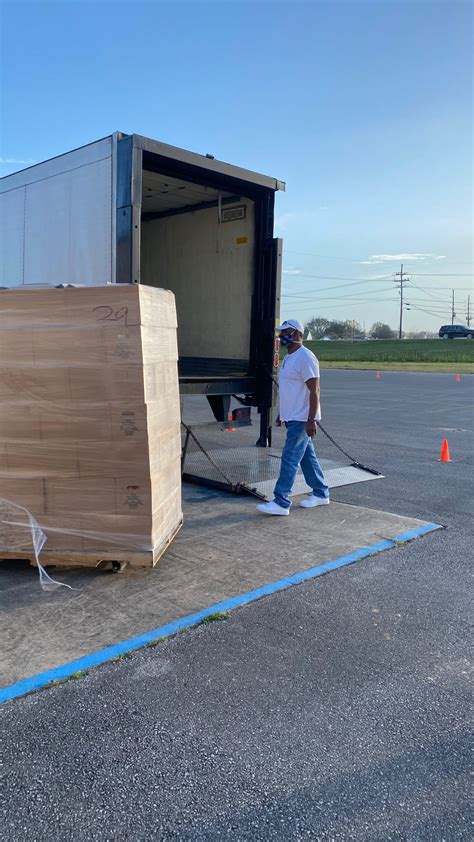 Congregations debate new Evergreen Baptist Church leadership 22