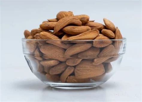 Variety Californai Almonds Raw Almond Nuts At Rs 560 Kg In Guwahati