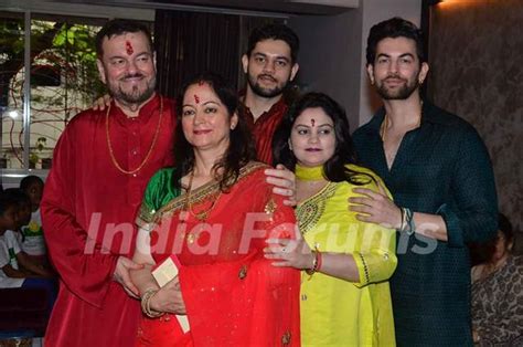 Nitin Mukesh and His Family Celebrates Ganesh Chaturthi Photo | 378288