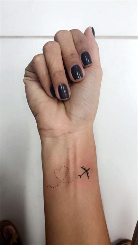 Tatuagem No Pulso Fotos Incr Veis Para Voc Se Inspirar