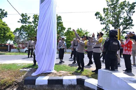 Kunker Ke Polres Seruyan Kapolda Kalteng Buka Gerai Papan Zona