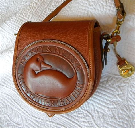 Vintage Dooney And Bourke Big Duck Shoulder Bag All Weather Leather