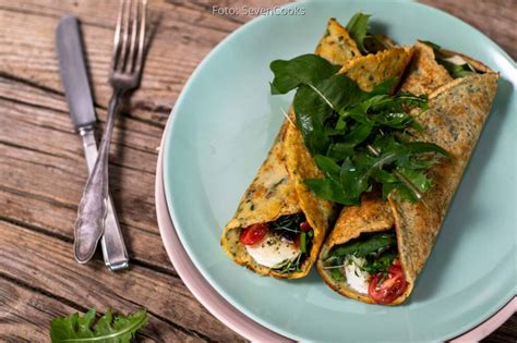 Herzhaft gefüllte Pfannkuchen mit Löwenzahn von SevenCooks