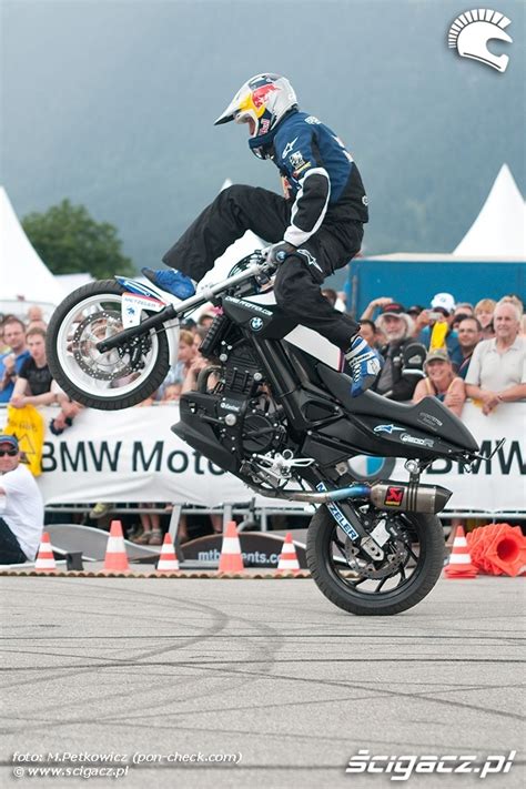 Zdj Cia Chris Stuntshow Bmw Motorrad Days Bmw Motorrad Days