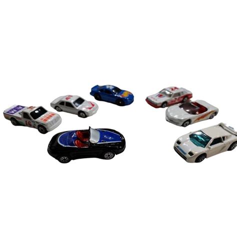 Maisto Hot Wheels Matchbox Accents Matchbox Mustang Corvette Hot Wheel Maisto Carolina
