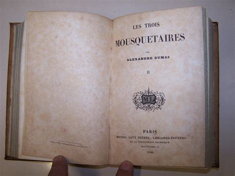 OEUVRES COMPLÈTES LES TROIS MOUSQUETAIRES VINGT ANS APRES par DUMAS