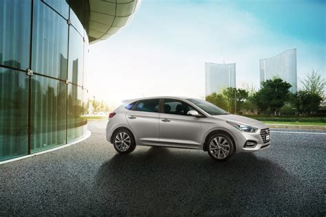 Hyundai Accent Hatchback Ya En M Xico Precios Y Versiones Autos