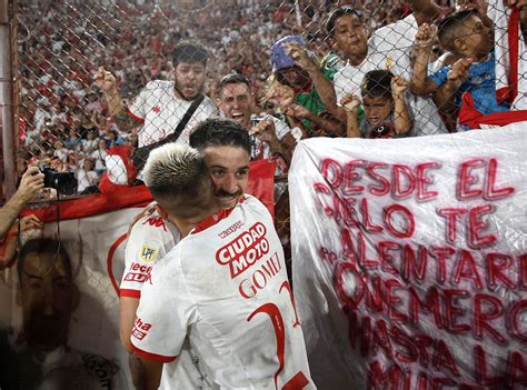 El Final Del Clásico En Parque Patricios Fue Bochornoso Omar News