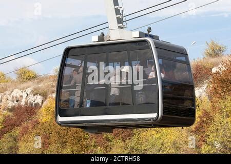 Seilbahn Wings of Tatev erstreckt sich über 3 5 km zwischen dem