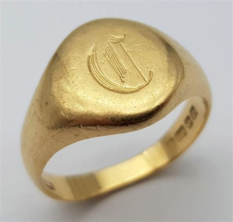 A Vintage K Yellow Gold Gents Signet Ring Size X G Weight