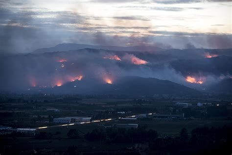 Tres Incendios En Orense Llevan Quemadas Más De 600 Hectáreas