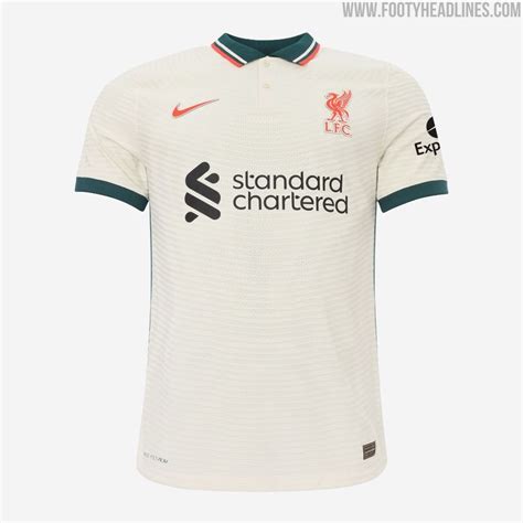 Jeter De La Poussi Re Dans Les Yeux Ewell Donner Liverpool Away Shorts