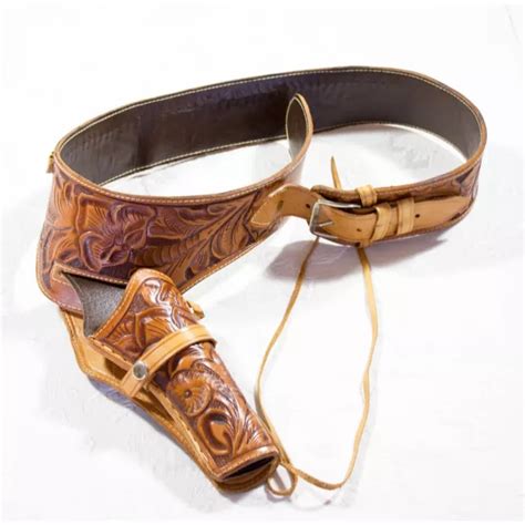 Western Embossed Leather Holster Gun Belt Cowboy Revolver Pistol 22
