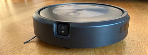 Test Irobot Roomba J Zaawansowanego Robota Sprz Taj Cego Ze Stacj