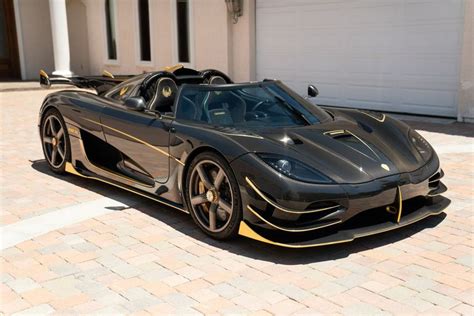 Koenigsegg Agera Rs Phoenix Um One Off Detalhes Em Ouro Que